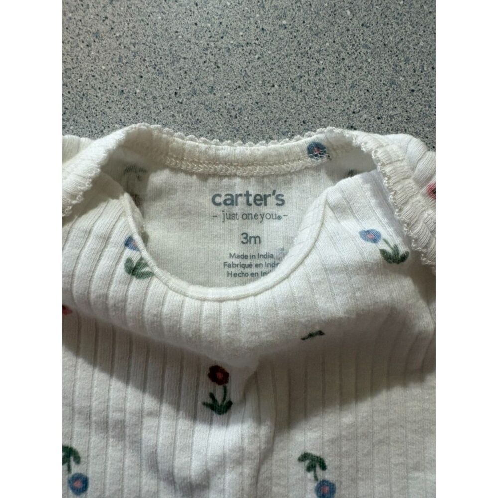 2 Carter's Bodysuits and 1 Pair of Leggings Size 3M *Never Worn - Picture 6 of 10